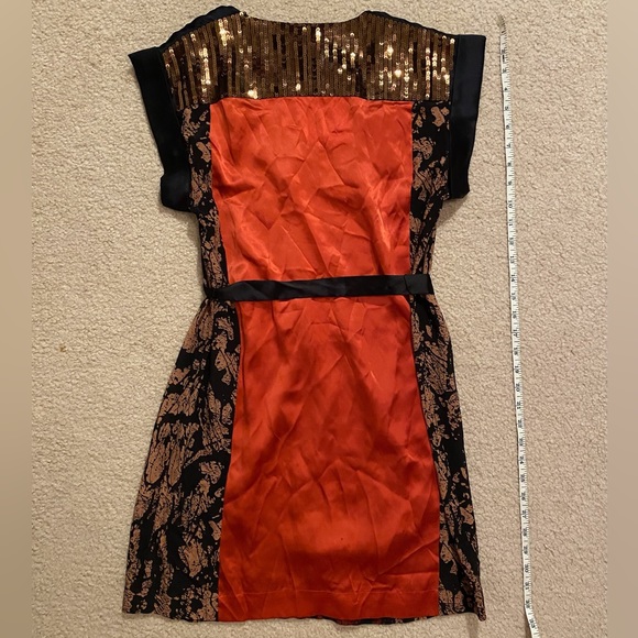 French Connection Cocktail Dress super shinny, has golden sequins on shoulders! - Picture 8 of 11